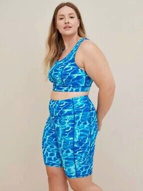 Torrid sports bra shorts set Low-Impact Wireless blue water plus size 2X new NWT